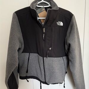 NWT NORTH FACE RETRO DENALI JACKET MEDIUM GRAY SIZE S